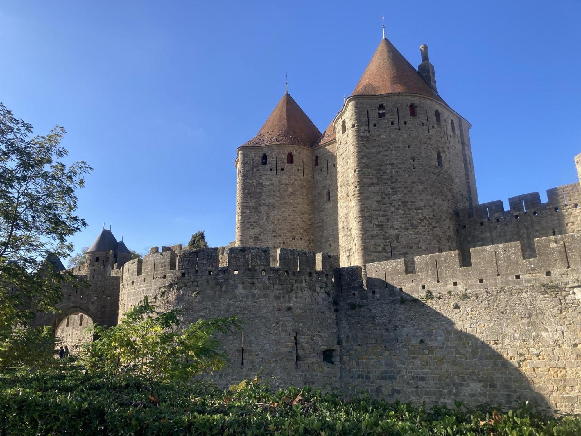 Les Deux Chevaux Chambres D'Hotes Rouvenac 外观 照片