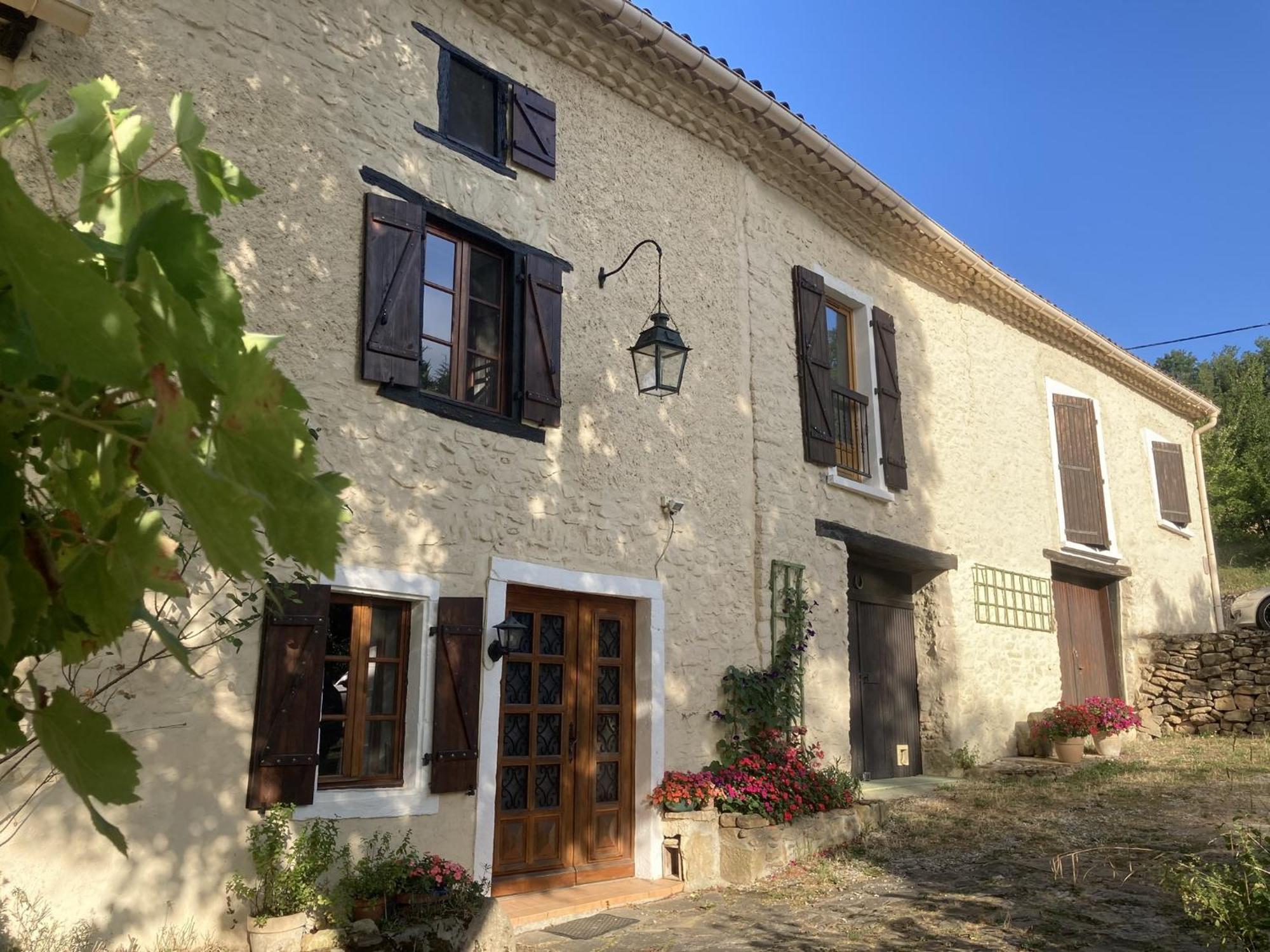 Les Deux Chevaux Chambres D'Hotes Rouvenac 外观 照片